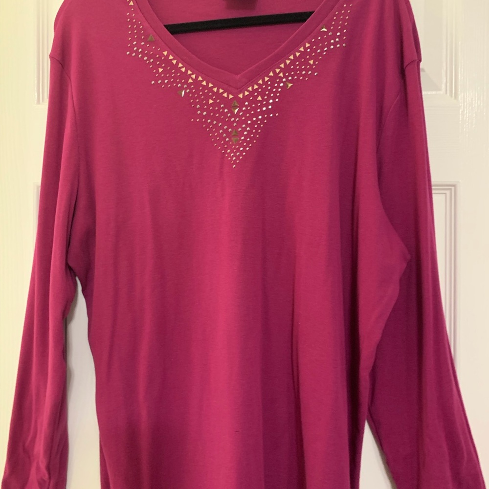 Long sleeve Links knit top with jewels